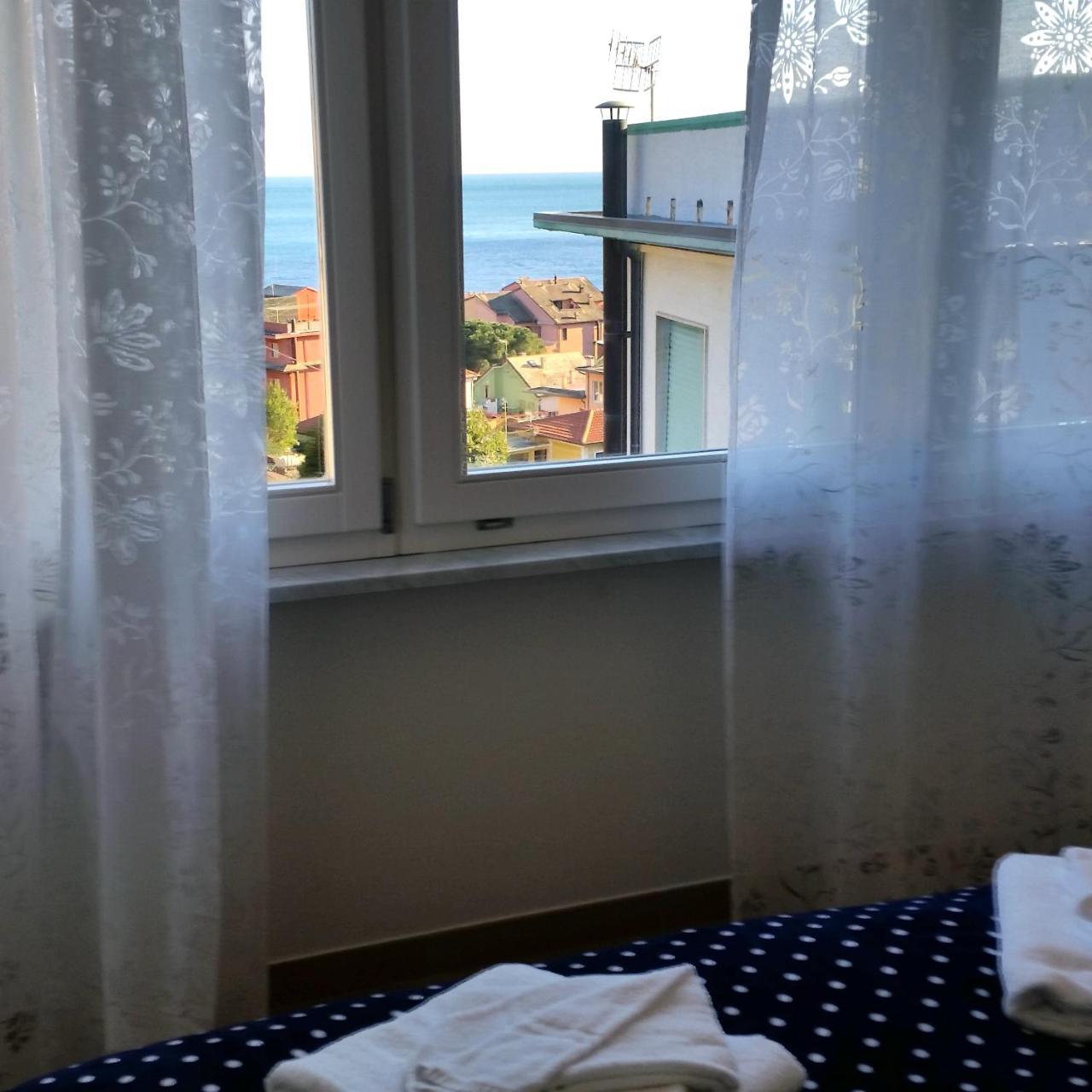 Stunning Seaview Apartment Monterosso al Mare Exterior photo